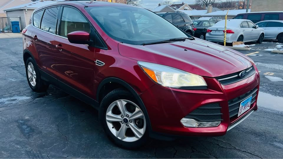 2016 Ford Escape  Se Sport Utility 4D (120,000 Miles)