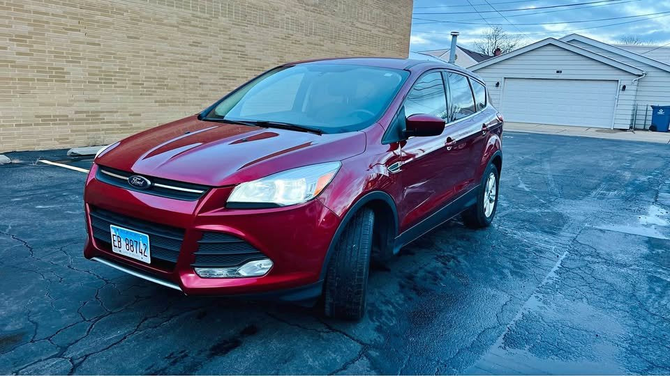 2016 Ford Escape  Se Sport Utility 4D (120,000 Miles)