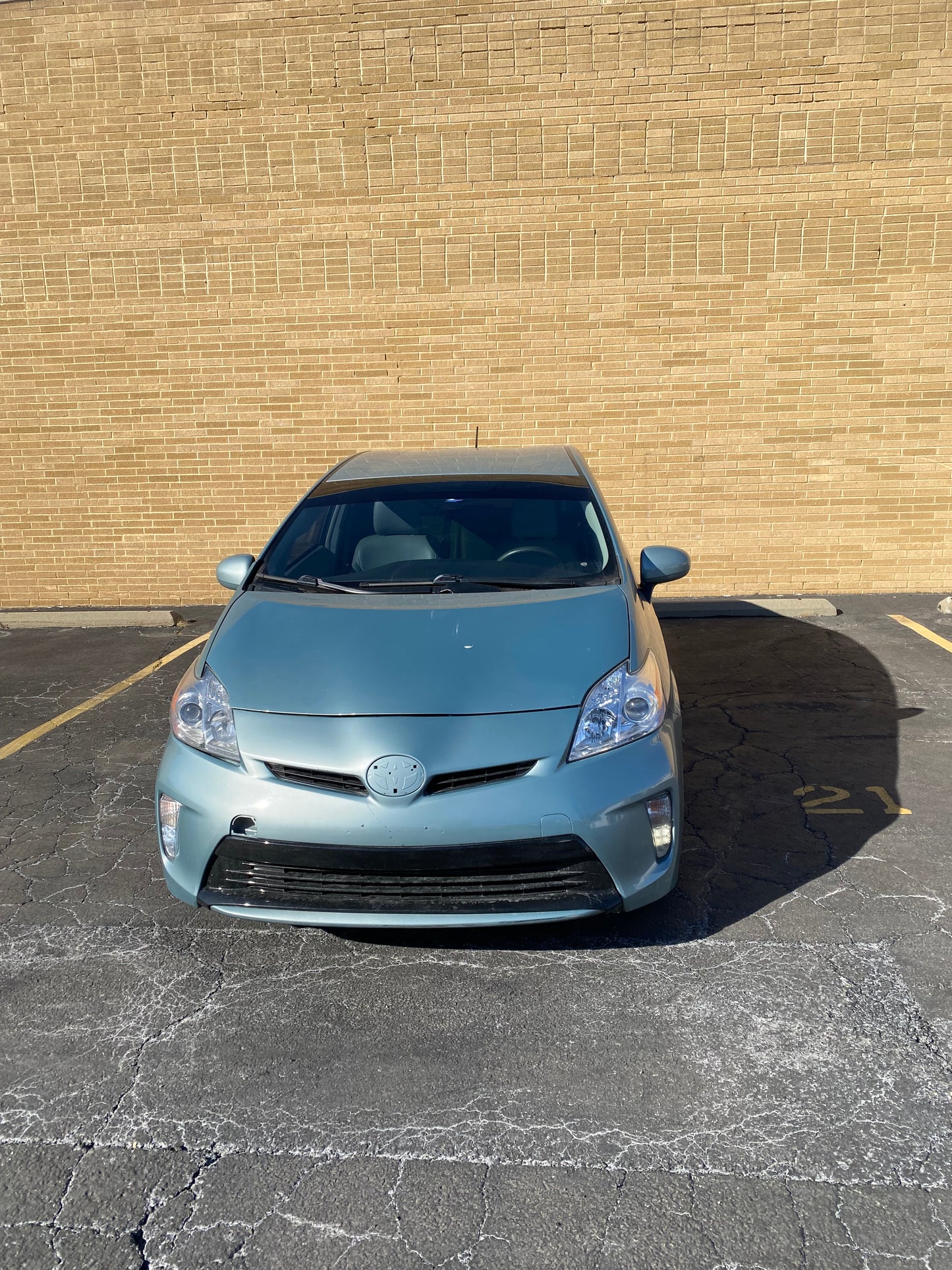 2014 TOYOTA PRIUS ( Engine and transmission changed)